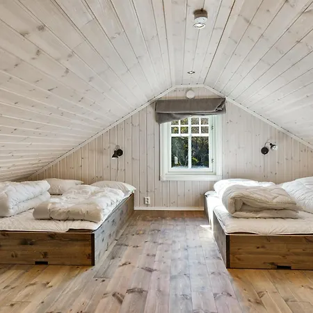 Hytteeventyr I Valdres Med Jacuzzi, 5 Soverom, Alpinbakke Og Skiloyper Like Ved!