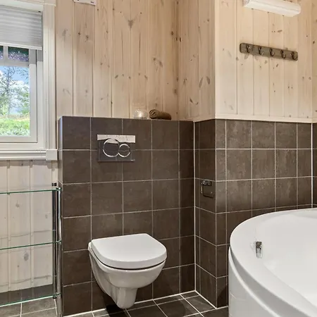 Prázdninový dům Hytteeventyr I Valdres Med Jacuzzi, 5 Soverom, Alpinbakke Og Skiloyper Like Ved! Aurdal